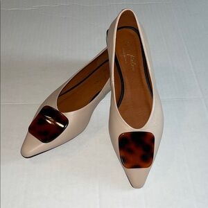 Ana Palma Beige Leather Flats with Tortoise Shell Design NEW Size 6.5